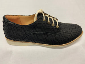DERBY - BLACK