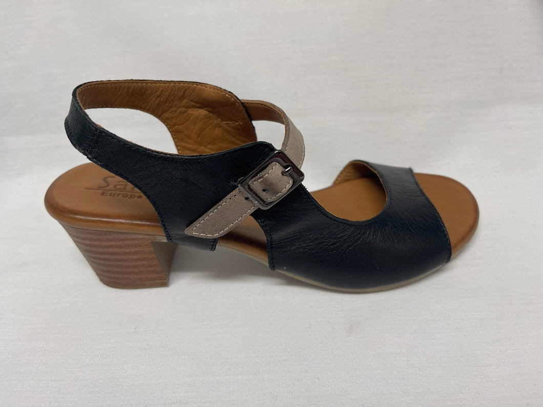 TULA - BLACK