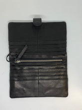 Load image into Gallery viewer, KADINA WALLET - BLACK
