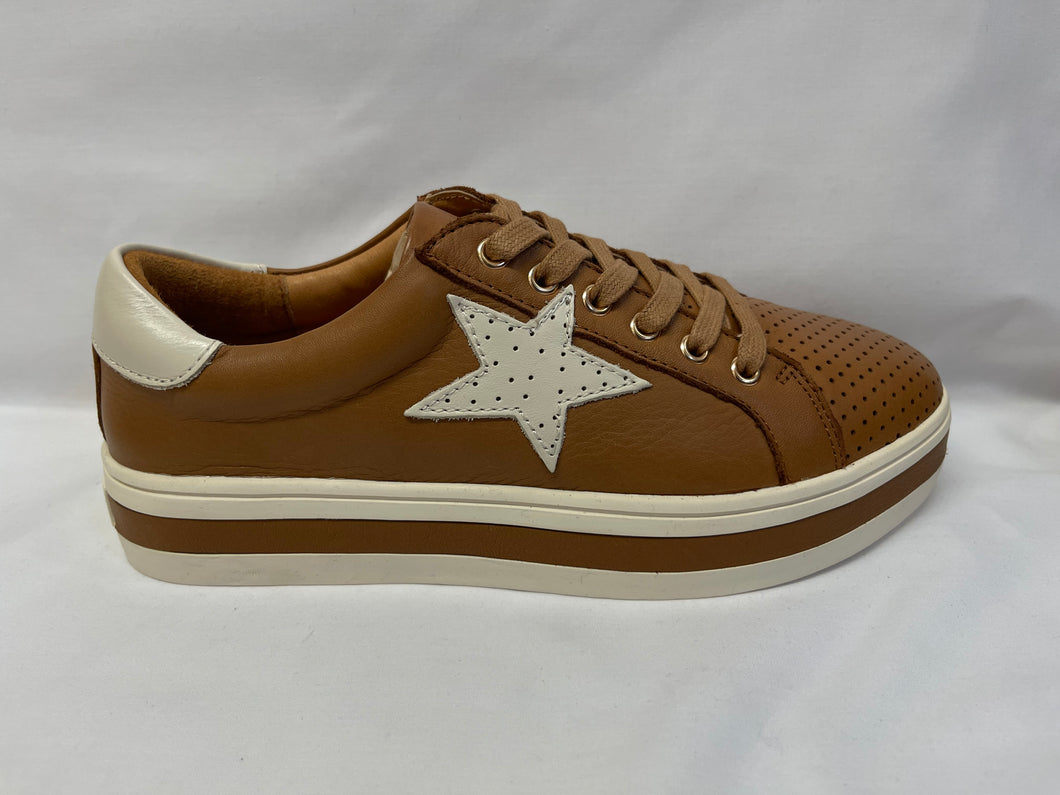 PIXIE ALFIE & EVIE - TAN/CREAM
